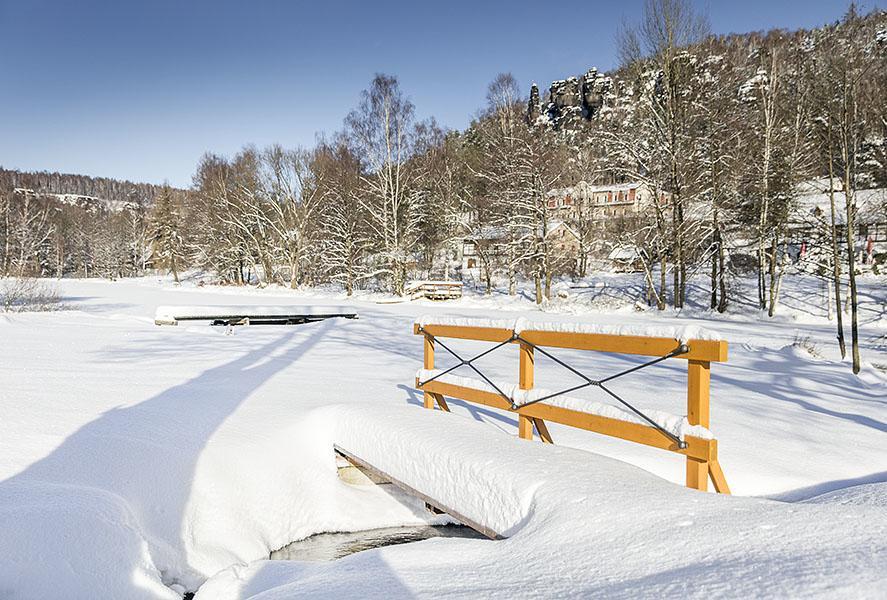 Hotel Ostrov Tisa Bagian luar foto